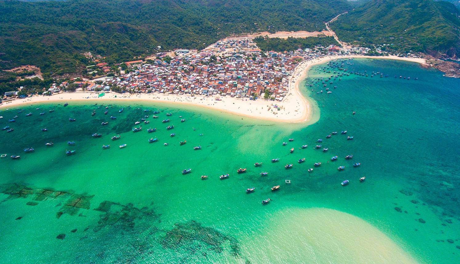 WHERE TO GO ON HOLIDAY? VIETNAM’S BEACHES WHERE TO GO ON HOLIDAY? VIETNAM’S BEACHES