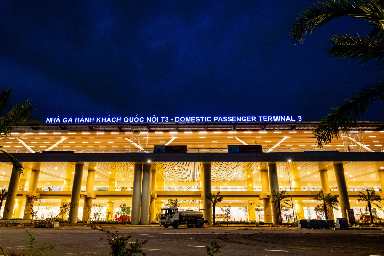 Travel tips for Tan Son Nhat domestic arrivals.